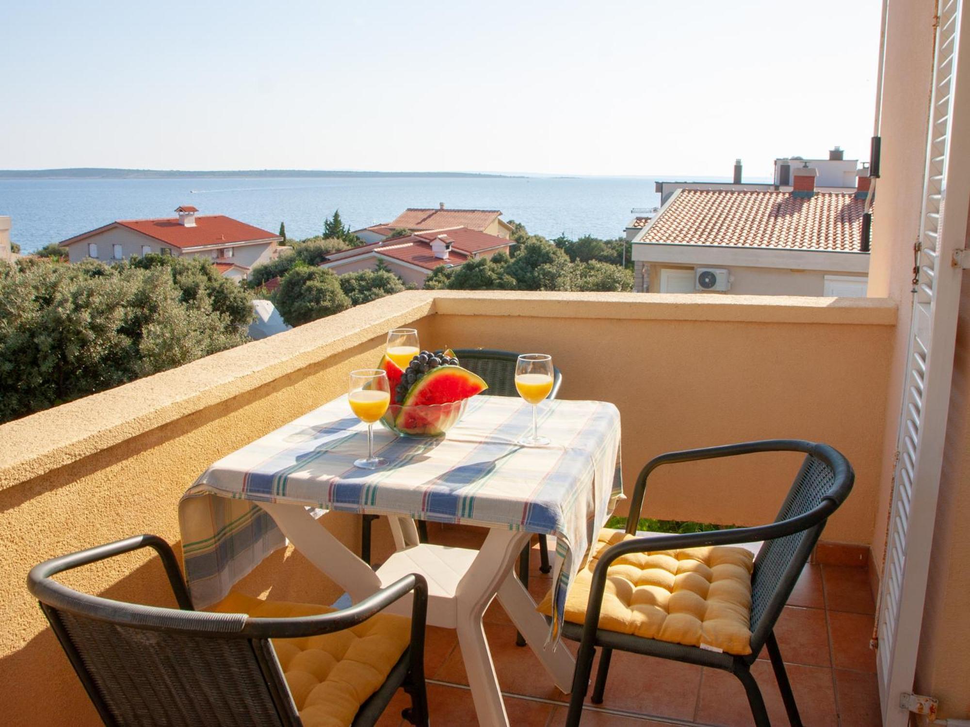 מאנדרה Apartments Villa Ana מראה חיצוני תמונה