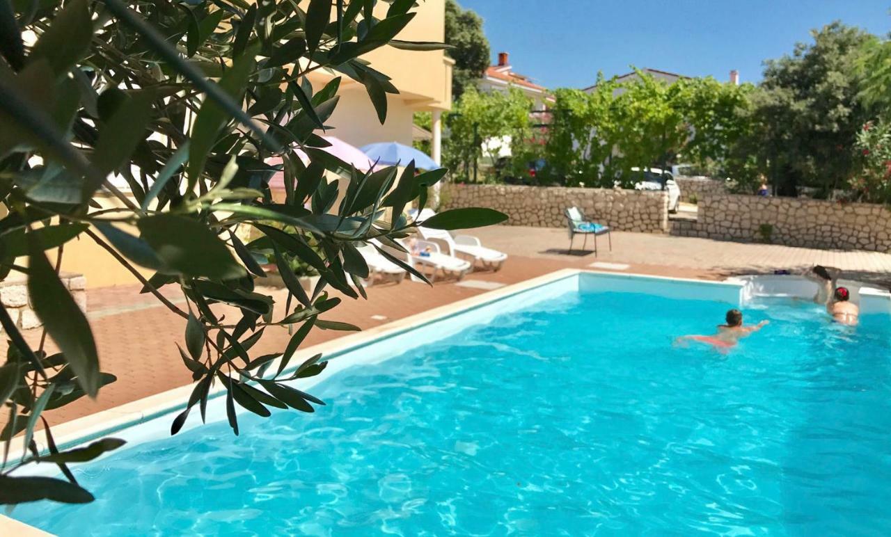 מאנדרה Apartments Villa Ana מראה חיצוני תמונה