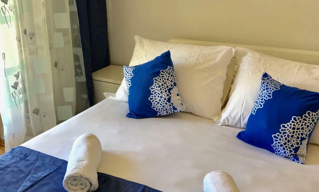 מאנדרה Apartments Villa Ana מראה חיצוני תמונה