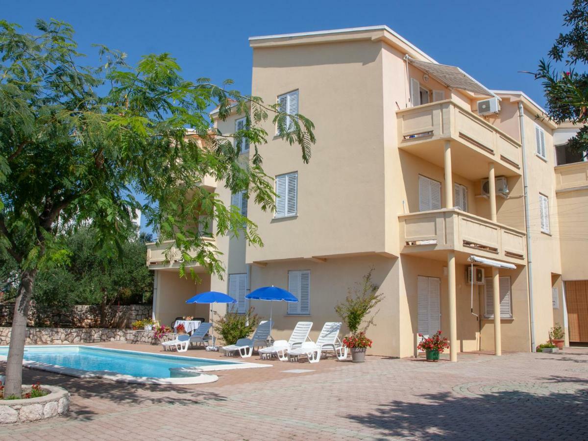 מאנדרה Apartments Villa Ana מראה חיצוני תמונה
